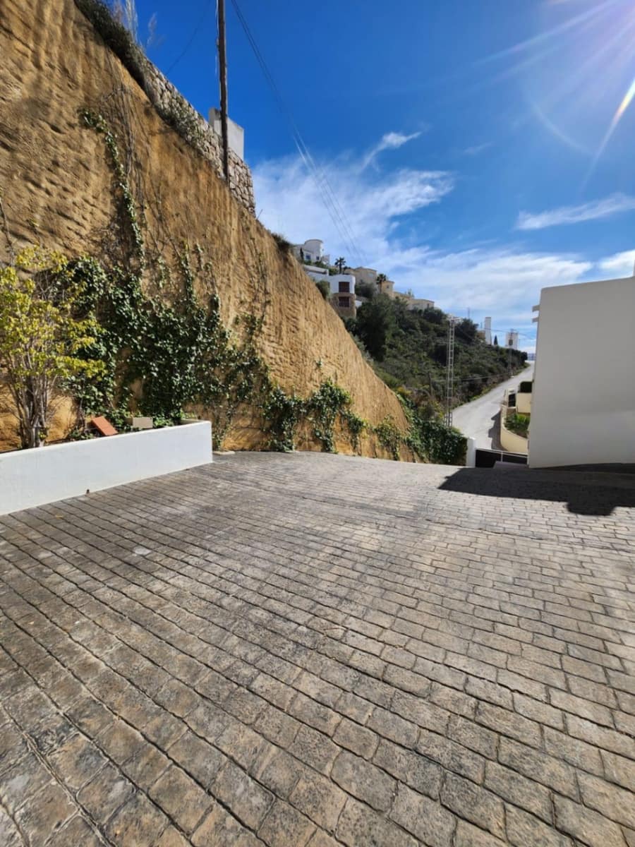 4 slaapkamer Villa te koop in Moraira met zwembad garage - € 1.550.000 (Ref: 9911472)