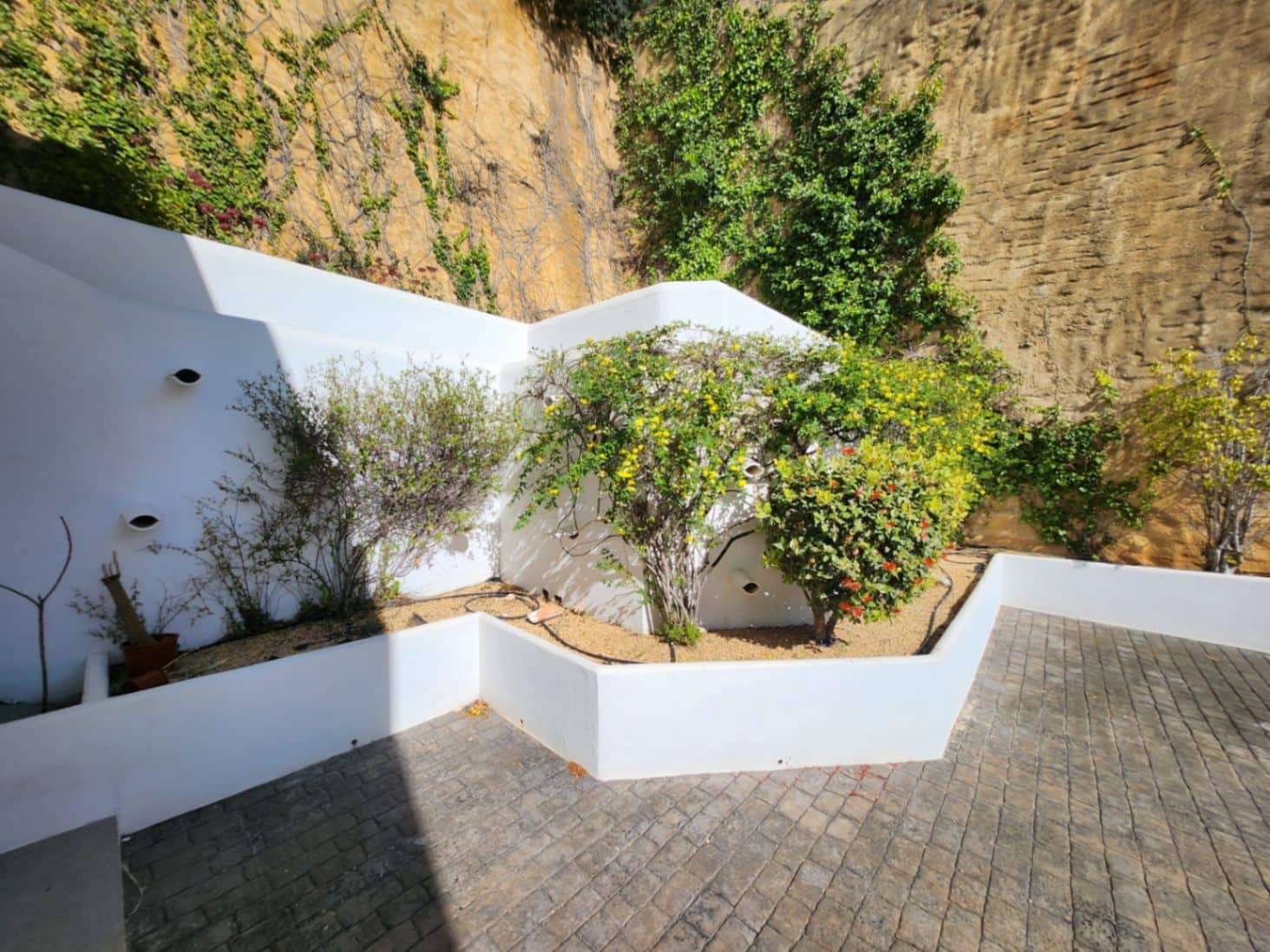 4 slaapkamer Villa te koop in Moraira met zwembad garage - € 1.550.000 (Ref: 9911472)