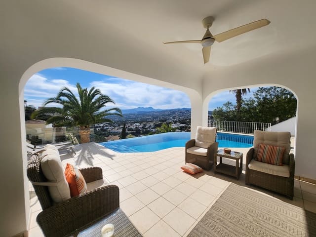 4 slaapkamer Villa te koop in Moraira, Teulada-Moraira met zwembad garage - € 1.550.000 (Ref: 9911472)