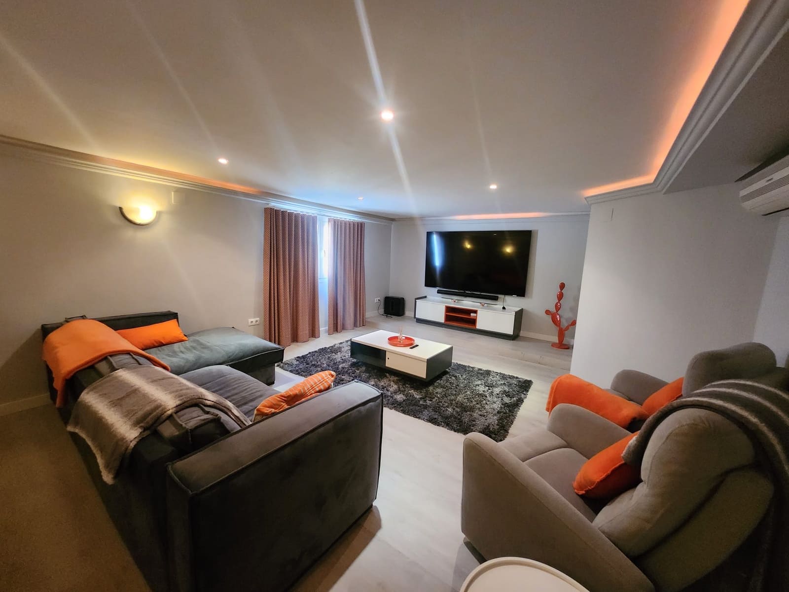 4 slaapkamer Villa te koop in Moraira met zwembad garage - € 1.550.000 (Ref: 9911472)