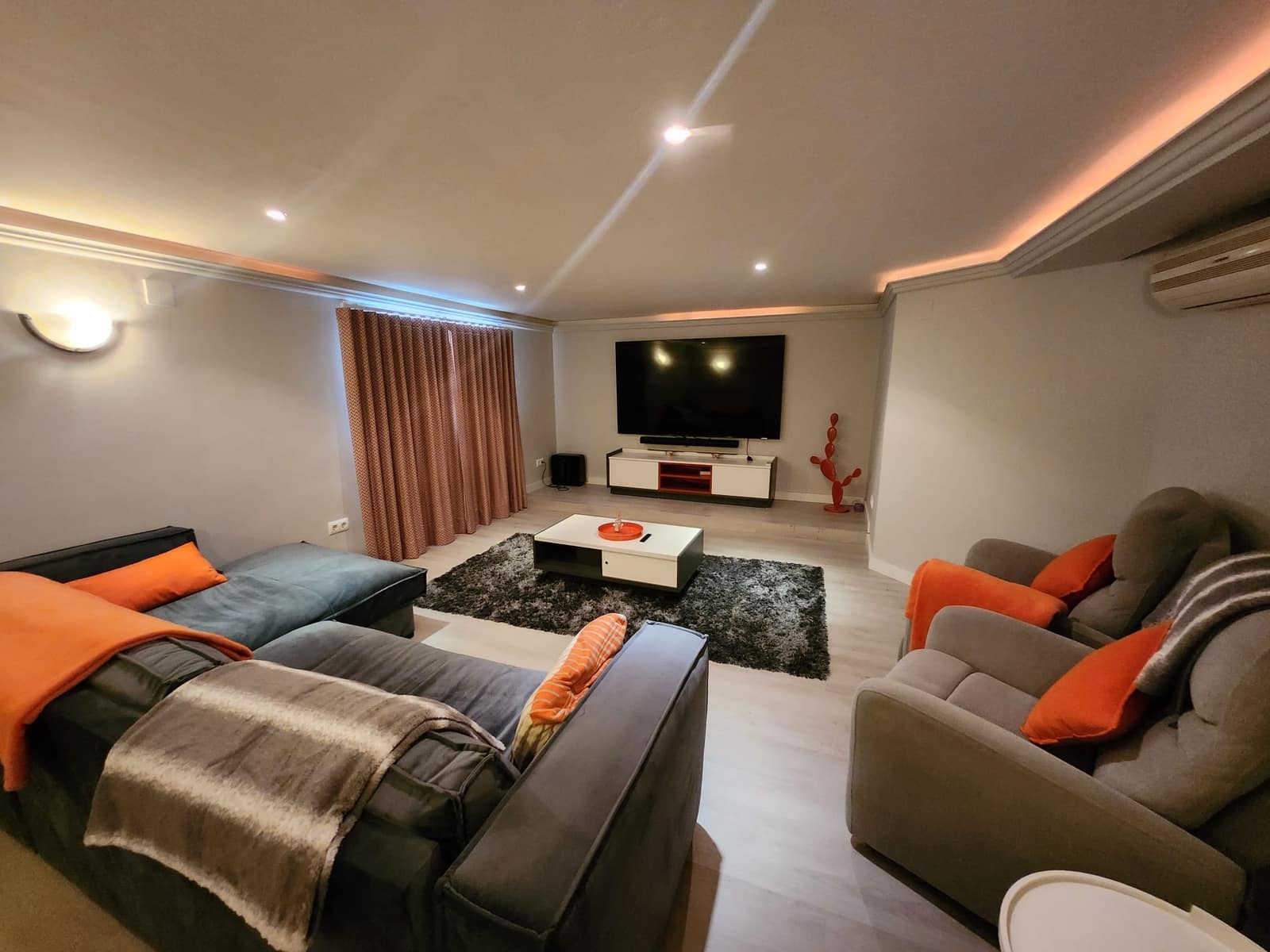 4 slaapkamer Villa te koop in Moraira met zwembad garage - € 1.550.000 (Ref: 9911472)