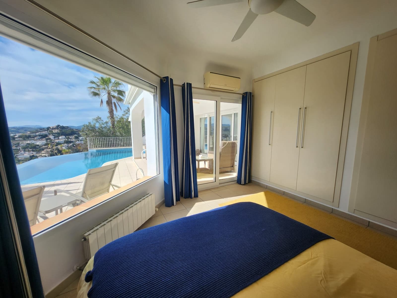 4 slaapkamer Villa te koop in Moraira met zwembad garage - € 1.550.000 (Ref: 9911472)