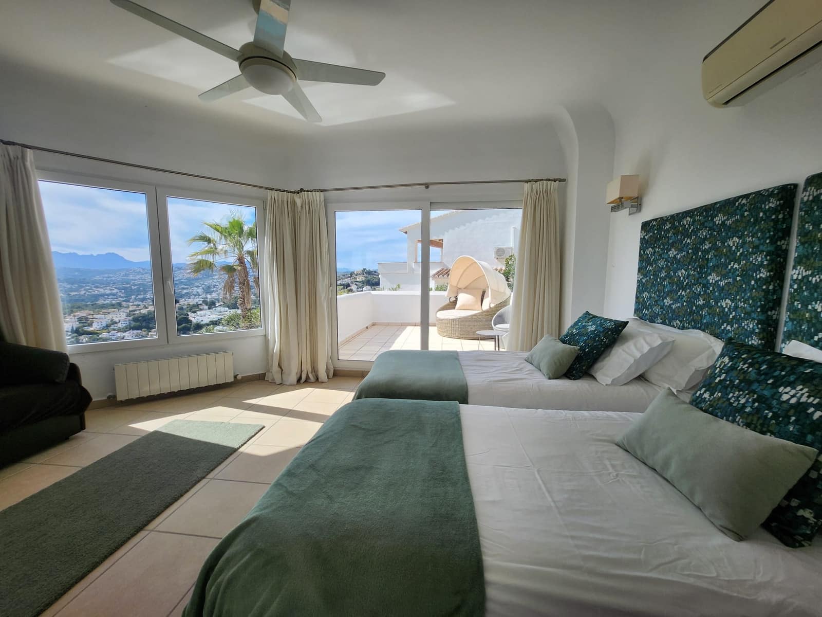 4 slaapkamer Villa te koop in Moraira met zwembad garage - € 1.550.000 (Ref: 9911472)