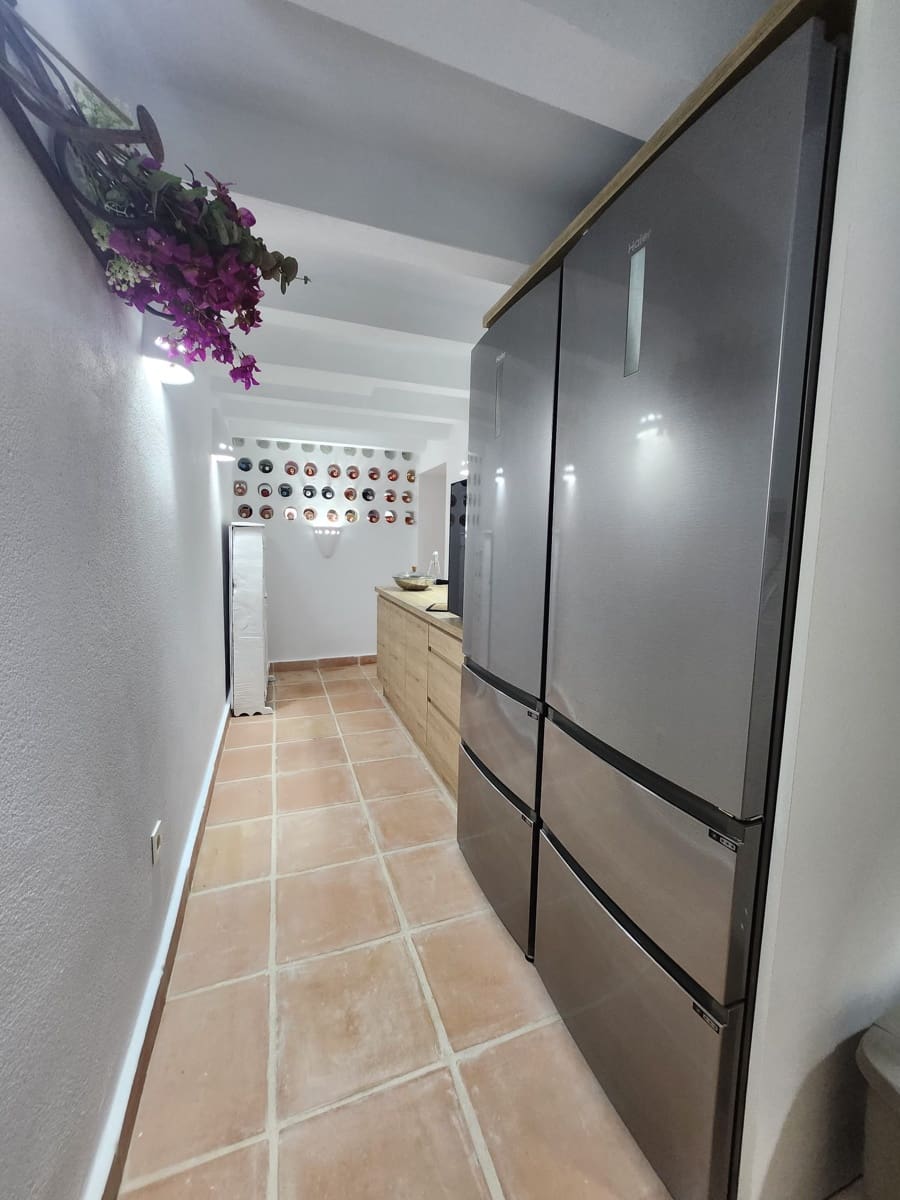 2 makuuhuone Bungalow myytävänä paikassa Benissa mukana 
autotalli - 425 000 € (Ref: 9911473)