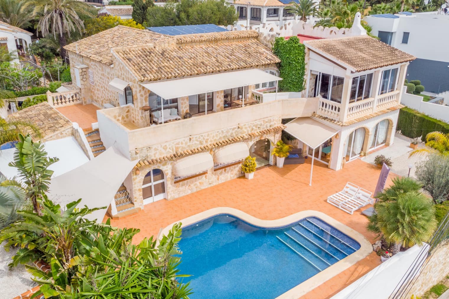 4 bedroom Villa for sale in Moraira with pool garage - € 1,850,000 (Ref: 9911478)