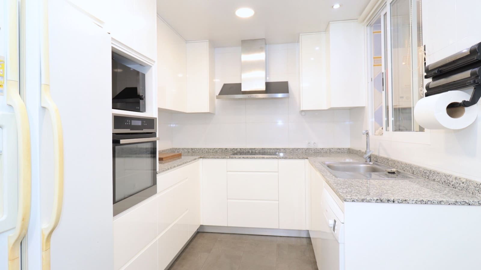 6 bedroom Flat for sale in Burriana / Borriana with garage - € 330,000 (Ref: 9911479)