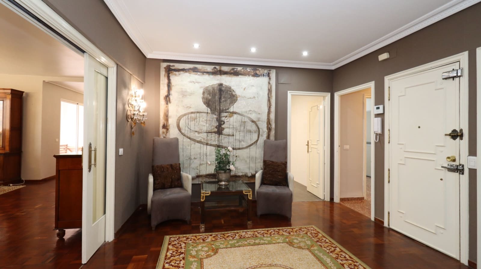 6 bedroom Flat for sale in Burriana / Borriana with garage - € 330,000 (Ref: 9911479)