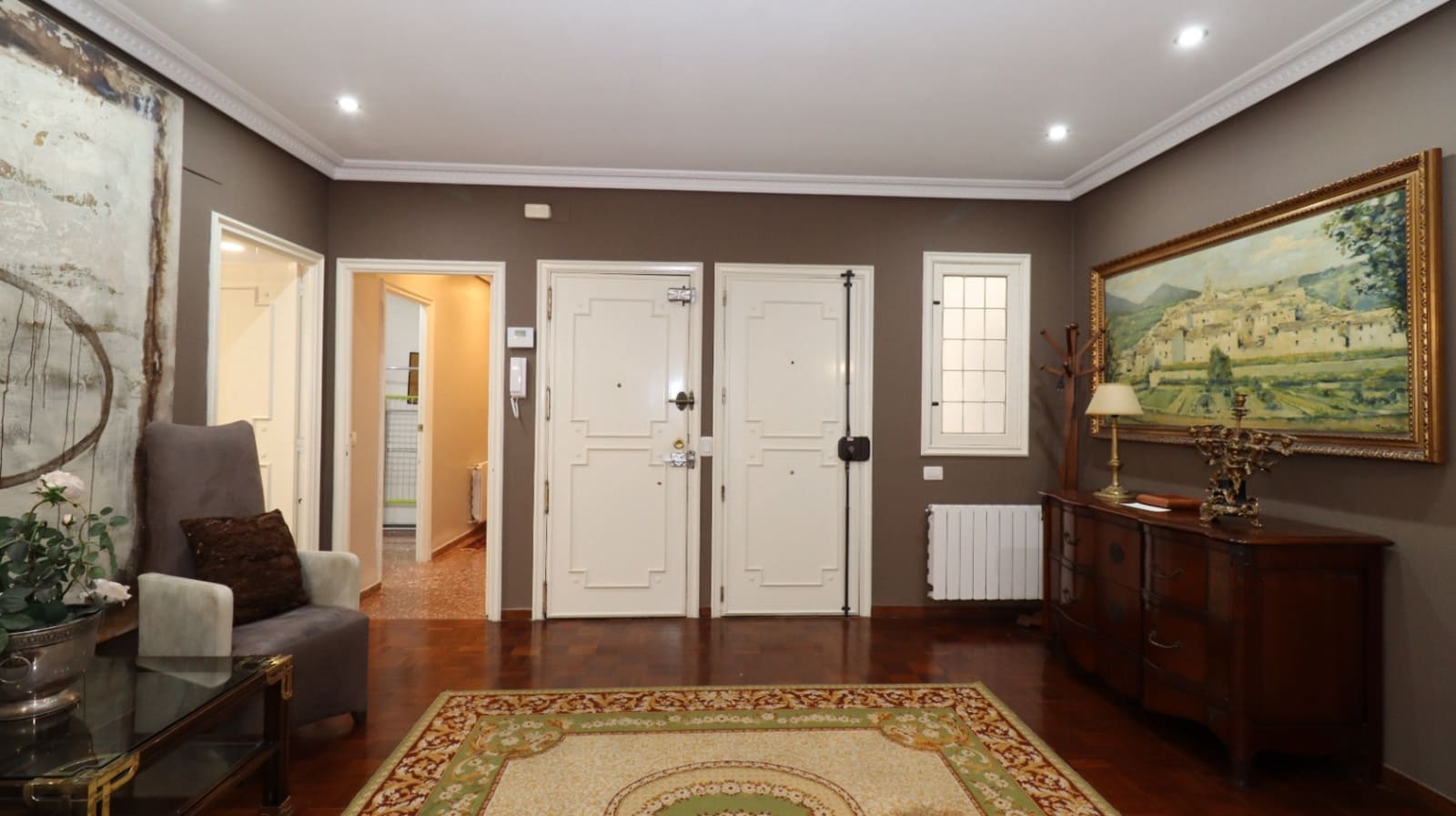 6 bedroom Flat for sale in Burriana / Borriana with garage - € 330,000 (Ref: 9911479)
