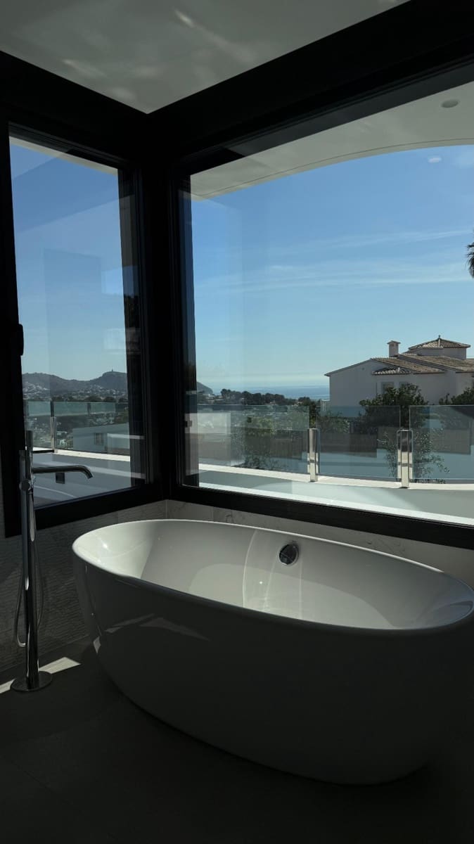 4 sovrum Villa till salu i Moraira med pool garage - 1 850 000 € (Ref: 9911483)