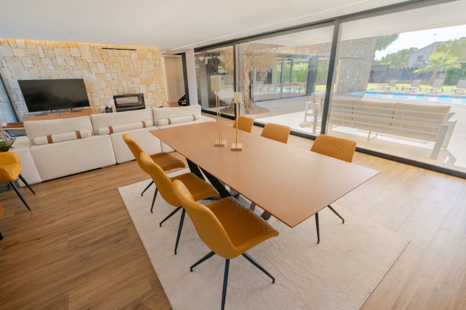 Chalet de 6 habitaciones en Bétera en venta con piscina garaje - 1.995.000 € (Ref: 9911490)