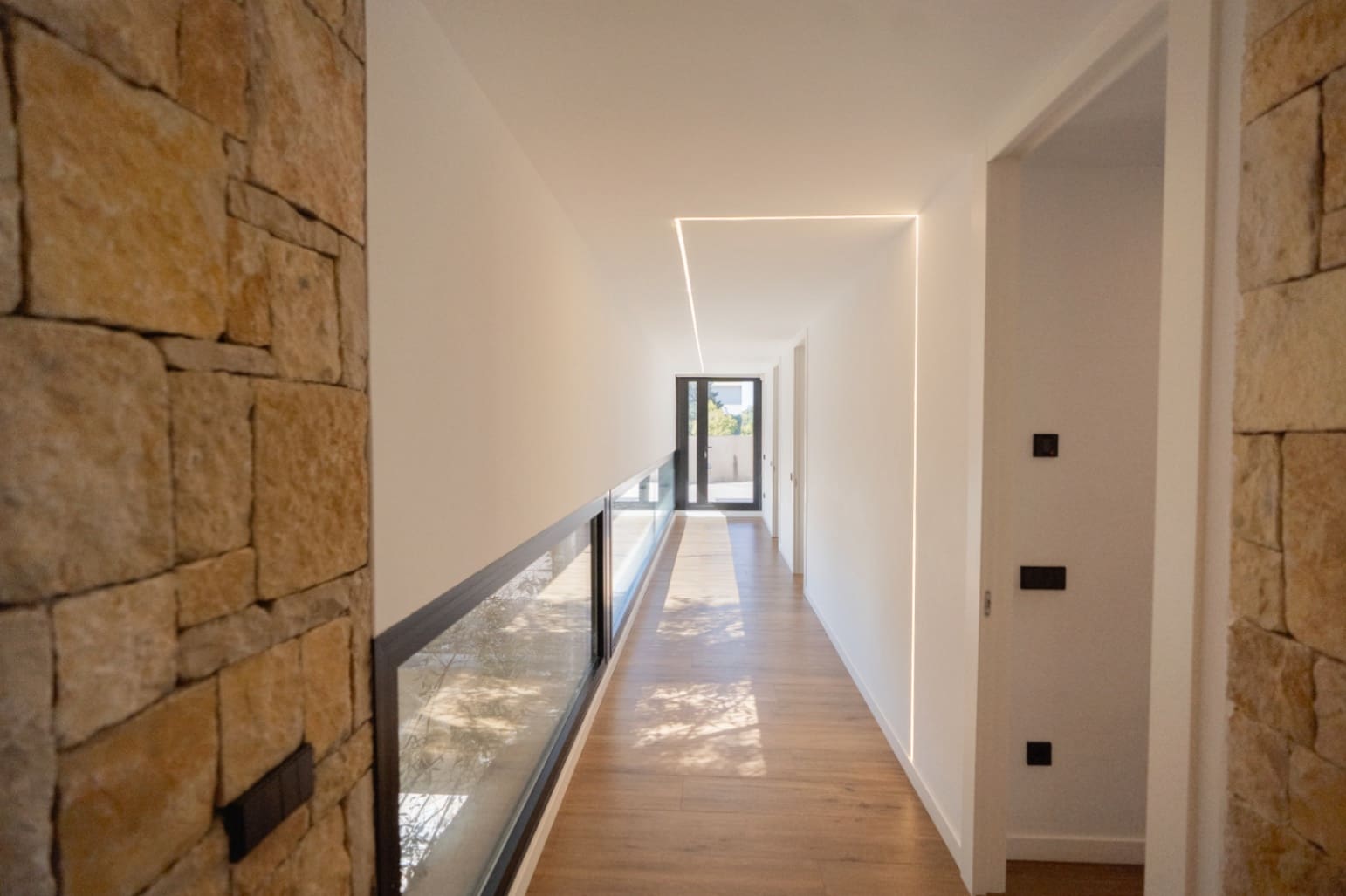 Chalet de 6 habitaciones en Bétera en venta con piscina garaje - 1.995.000 € (Ref: 9911490)