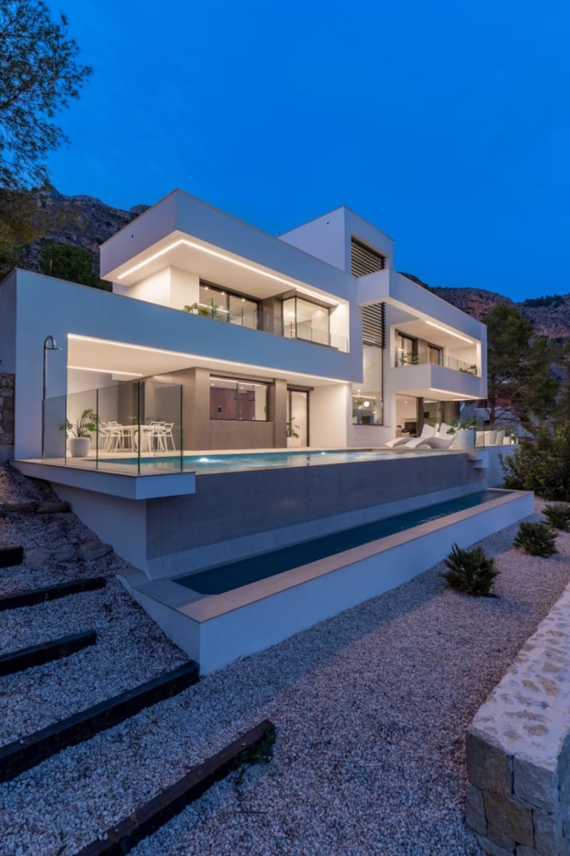 3 Zimmer Villa zu verkaufen in Altea mit Pool Garage - 2.257.000 € (Ref: 9911495)