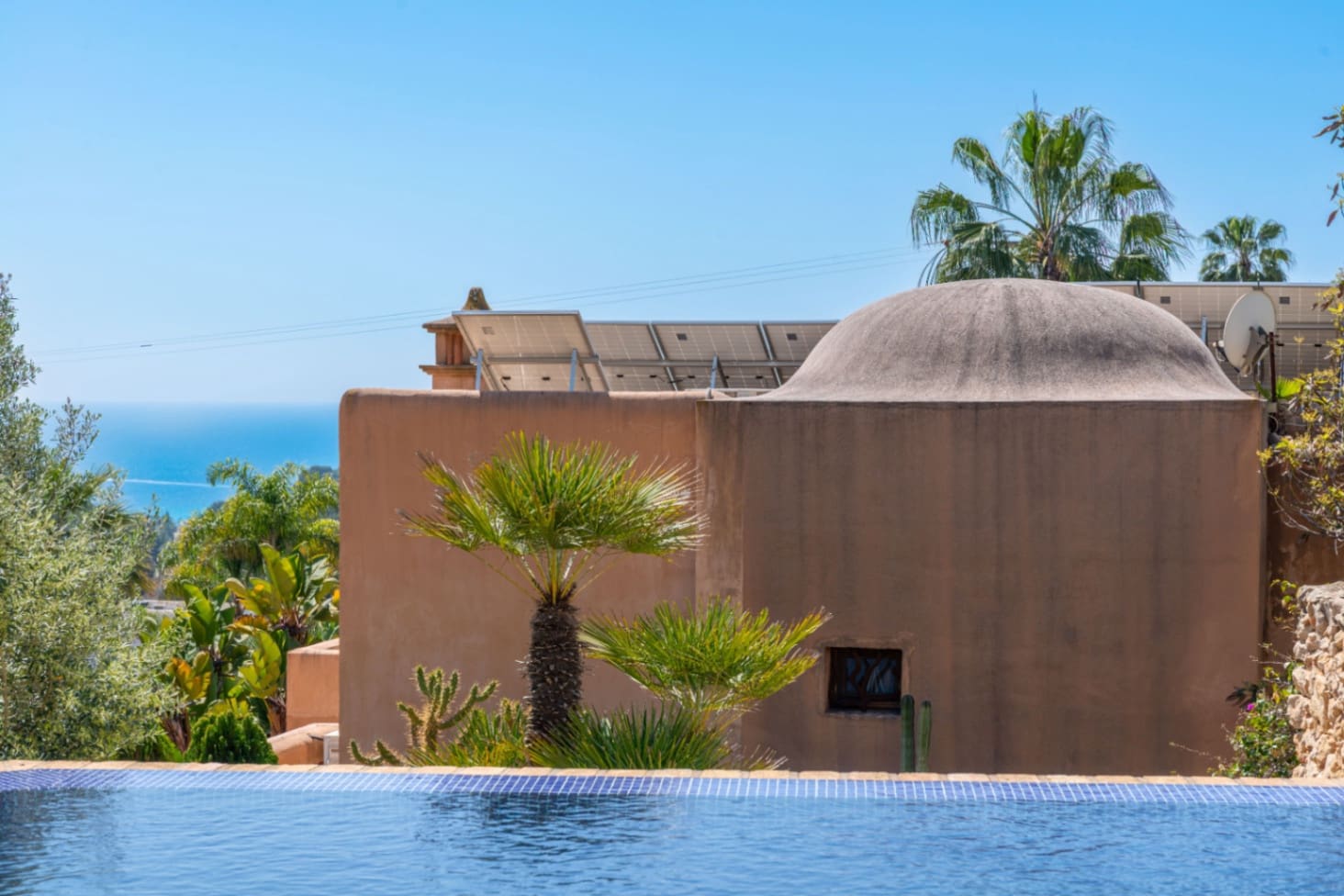 3 slaapkamer Villa te koop in Moraira met zwembad garage - € 1.995.000 (Ref: 9911497)