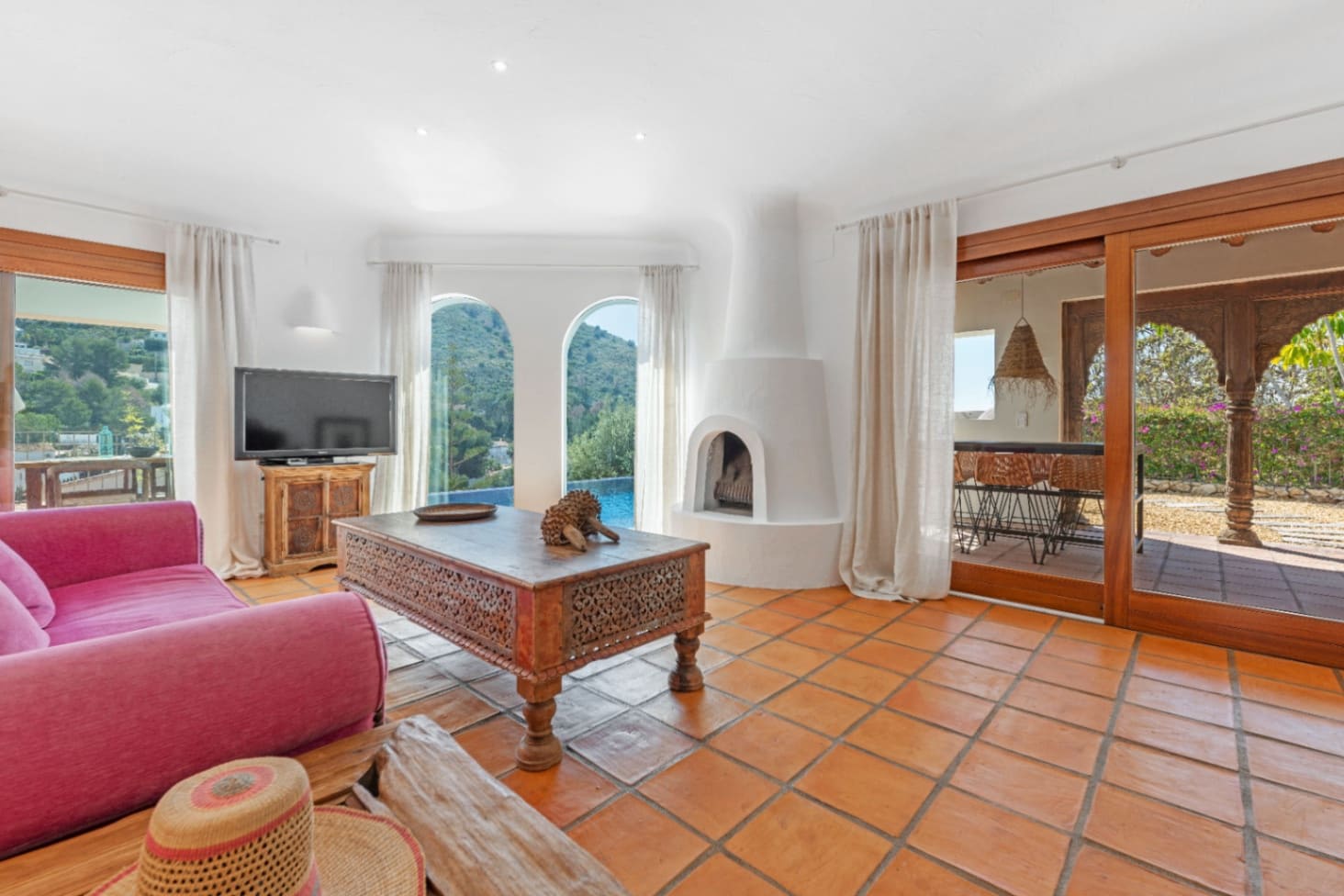 3 slaapkamer Villa te koop in Moraira met zwembad garage - € 1.995.000 (Ref: 9911497)