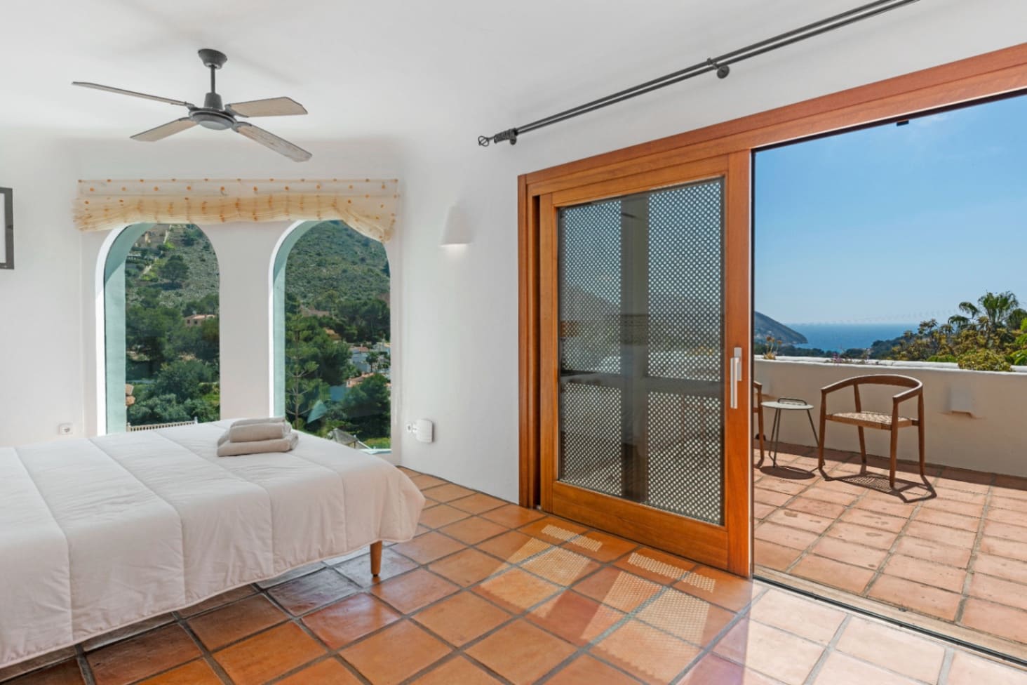 3 slaapkamer Villa te koop in Moraira met zwembad garage - € 1.995.000 (Ref: 9911497)