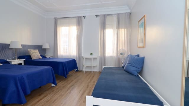 6 Zimmer Wohnung zu verkaufen in Cabanyal-Canyamelar, València Stadt - 590.000 € (Ref: 9911503)