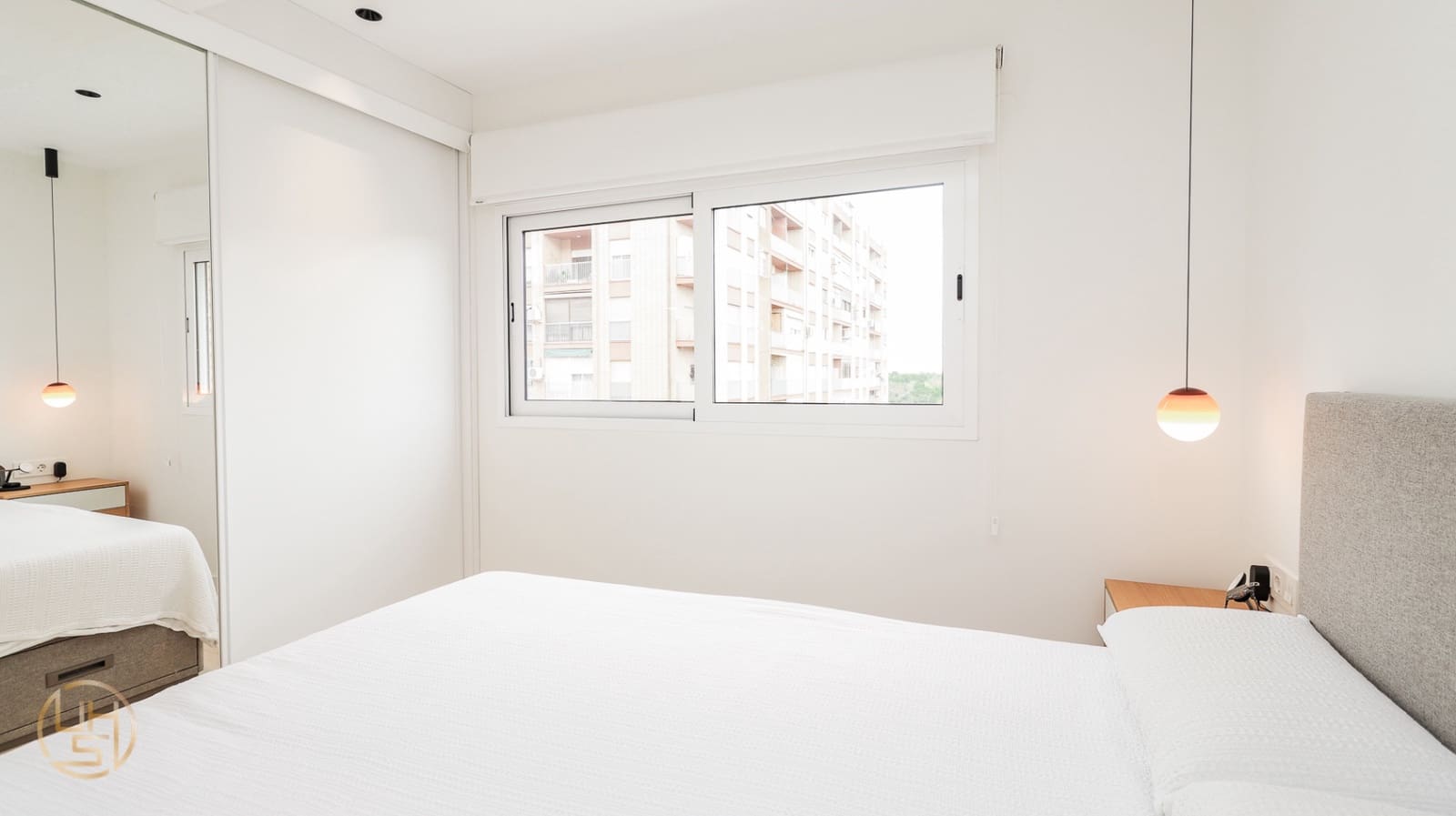 2 bedroom Apartment for sale in Valencia city with garage - € 360,000 (Ref: 9914057)