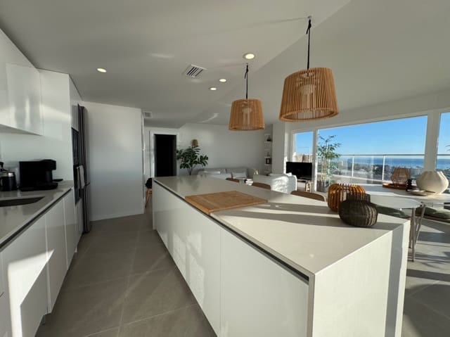 4 soverom Penthouse til salgs i Canet d'En Berenguer med svømmebasseng garasje - € 799 000 (Ref: 9914059)