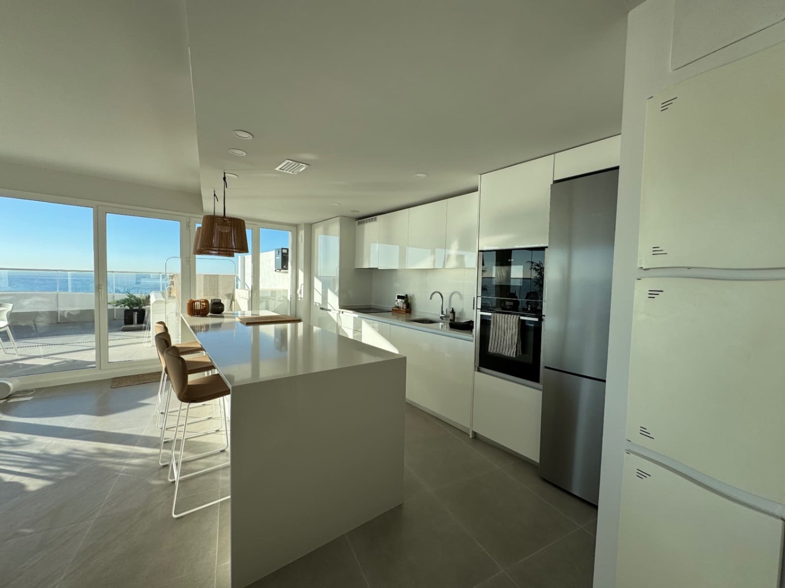 4 soverom Penthouse til salgs i Canet d'En Berenguer med svømmebasseng garasje - € 799 000 (Ref: 9914059)