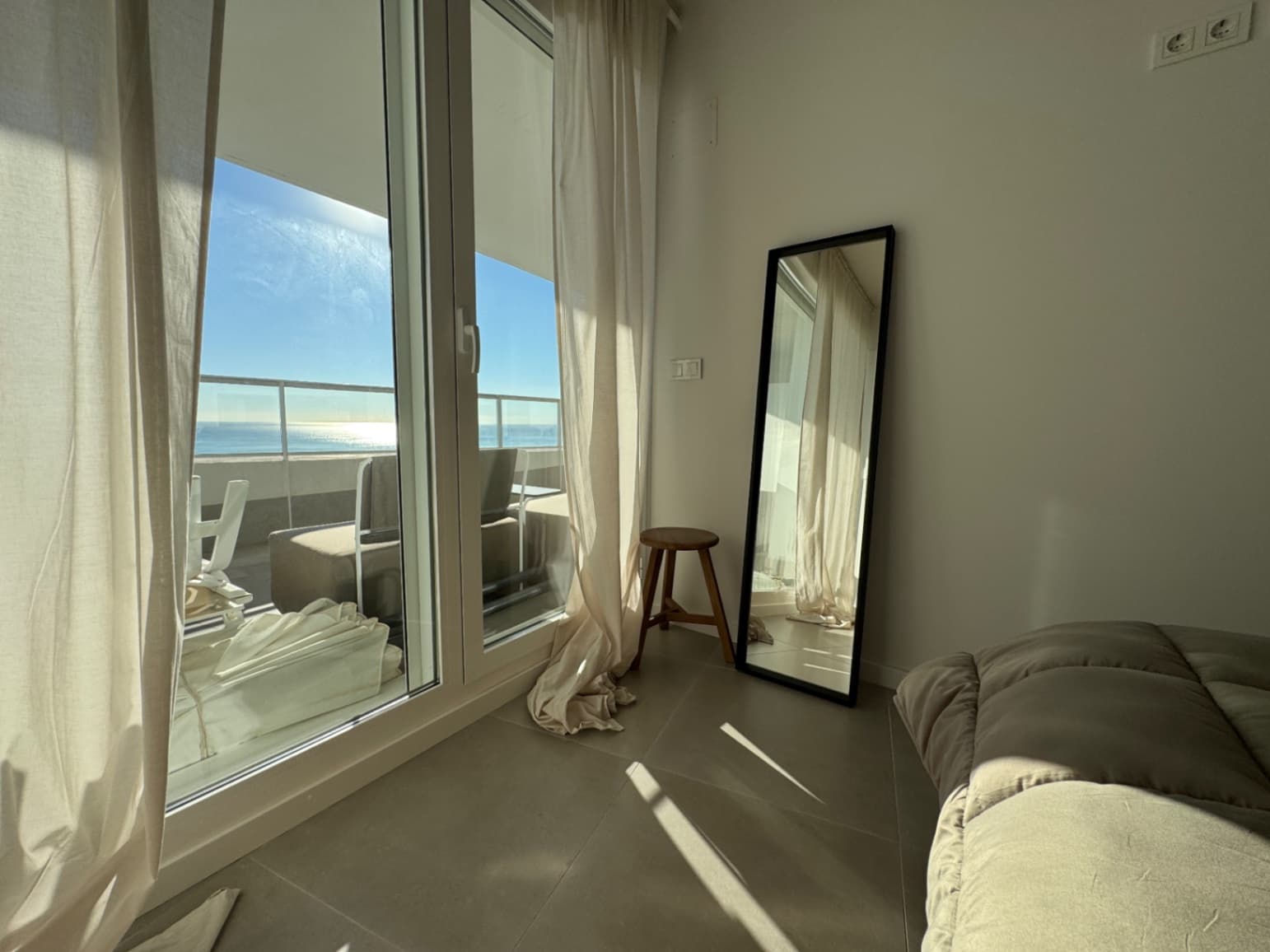4 soverom Penthouse til salgs i Canet d'En Berenguer med svømmebasseng garasje - € 799 000 (Ref: 9914059)