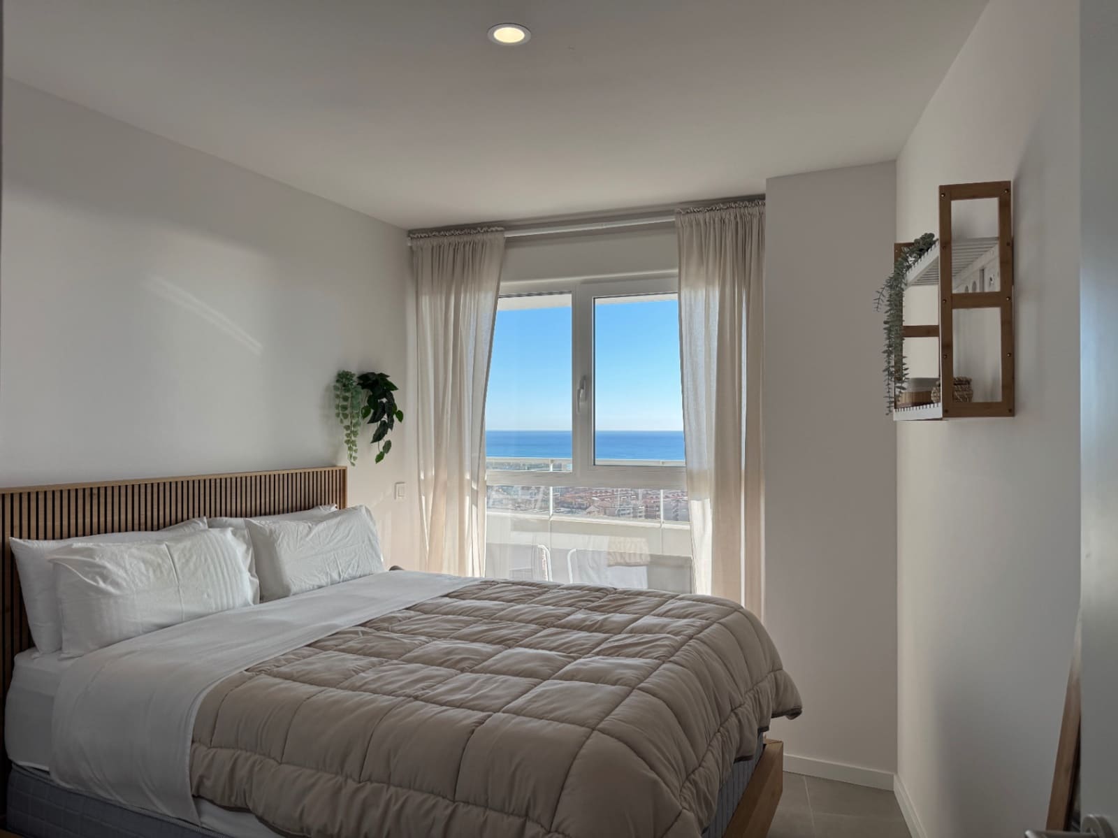 4 soverom Penthouse til salgs i Canet d'En Berenguer med svømmebasseng garasje - € 799 000 (Ref: 9914059)