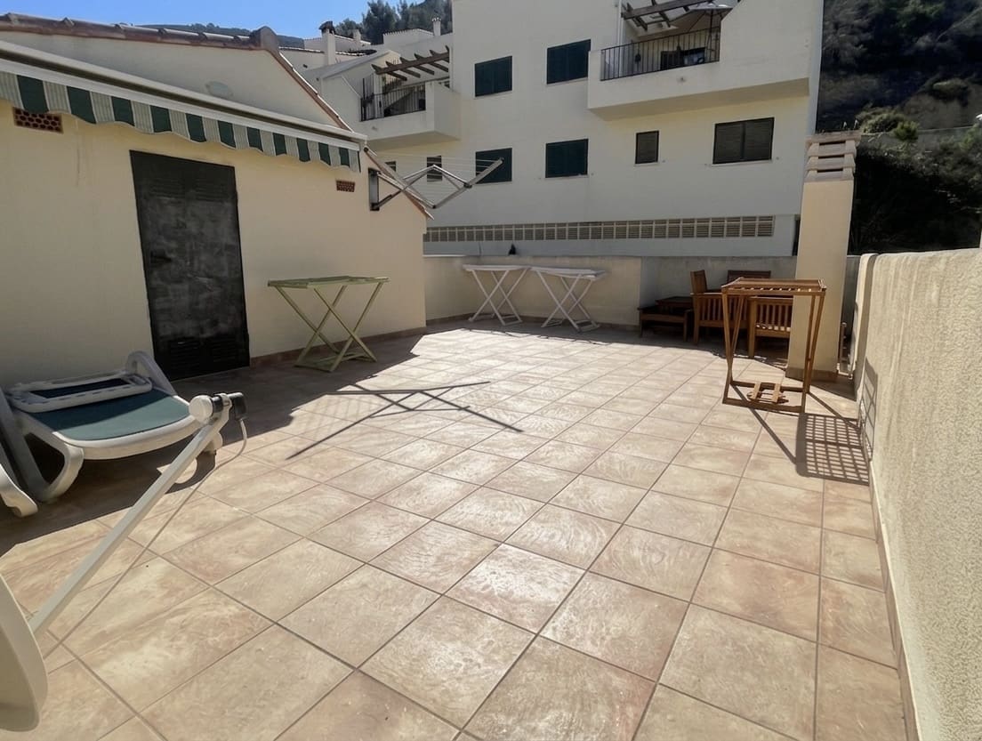 3 slaapkamer Rijtjeshuis te koop in Benitachell / Benitatxell met zwembad garage - € 325.000 (Ref: 9914060)