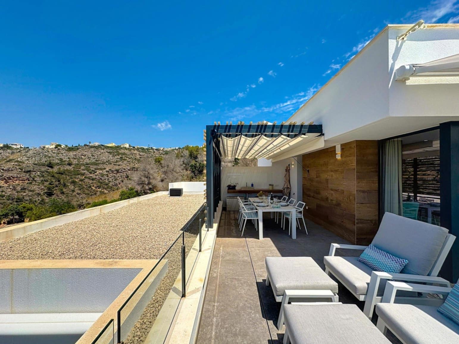 2 sovrum Lägenhet till salu i Cumbre del Sol med pool garage - 549 000 € (Ref: 9914064)