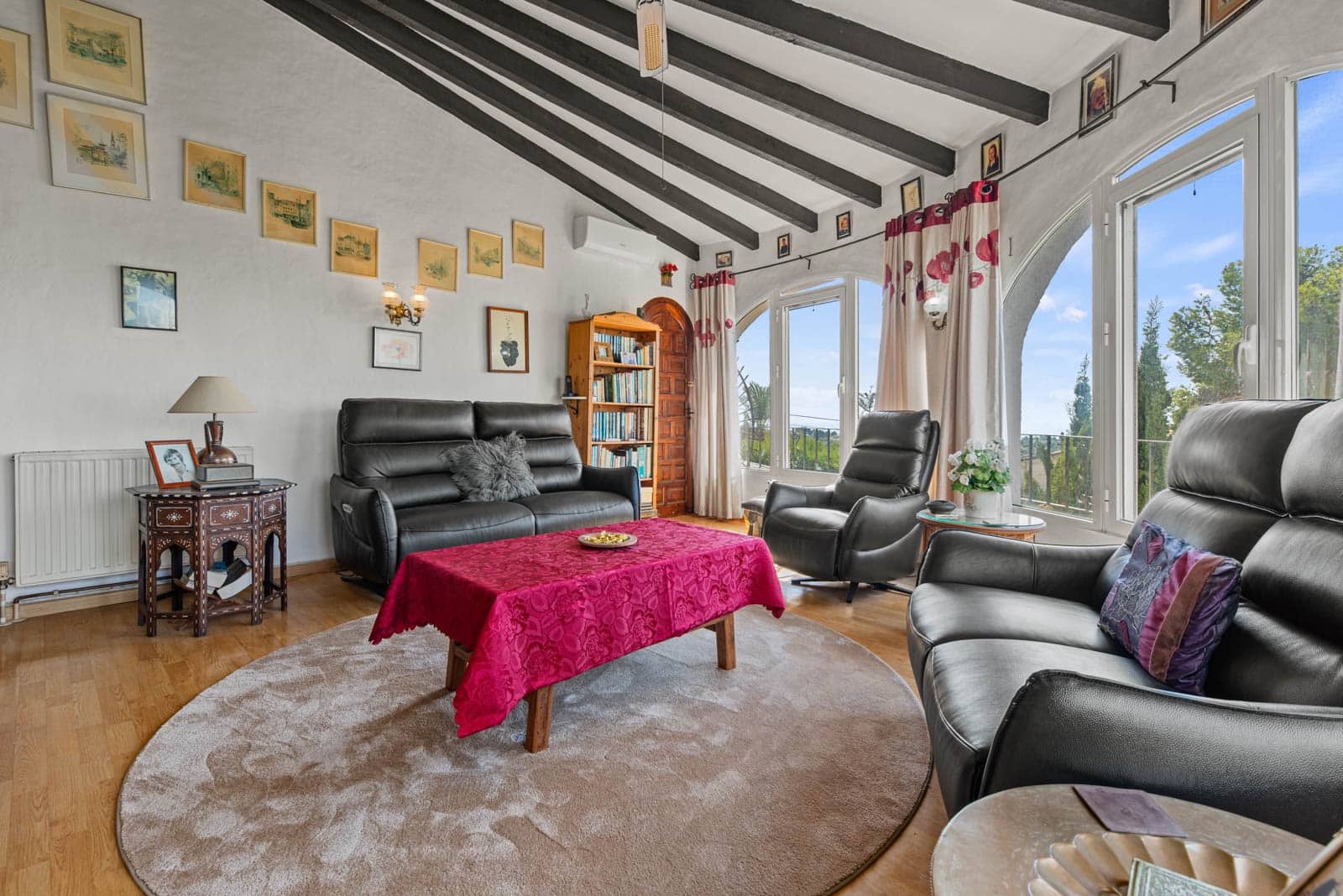 2 sovrum Villa till salu i Montemar med pool garage - 630 000 € (Ref: 9914073)