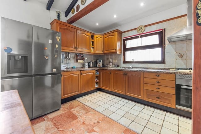 2 sovrum Villa till salu i Montemar, Benissa med pool garage - 630 000 € (Ref: 9914073)