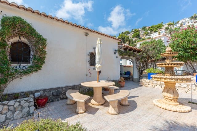 2 sovrum Villa till salu i Montemar, Benissa med pool garage - 630 000 € (Ref: 9914073)