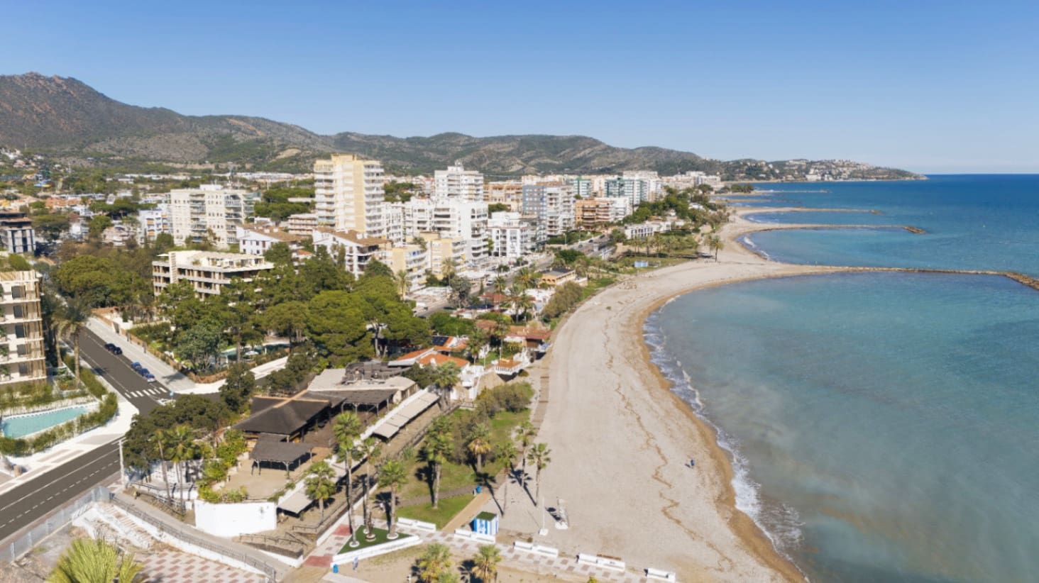 Apartamento de 3 habitaciones en Benicàssim en venta con piscina garaje - 725.000 € (Ref: 9981632)