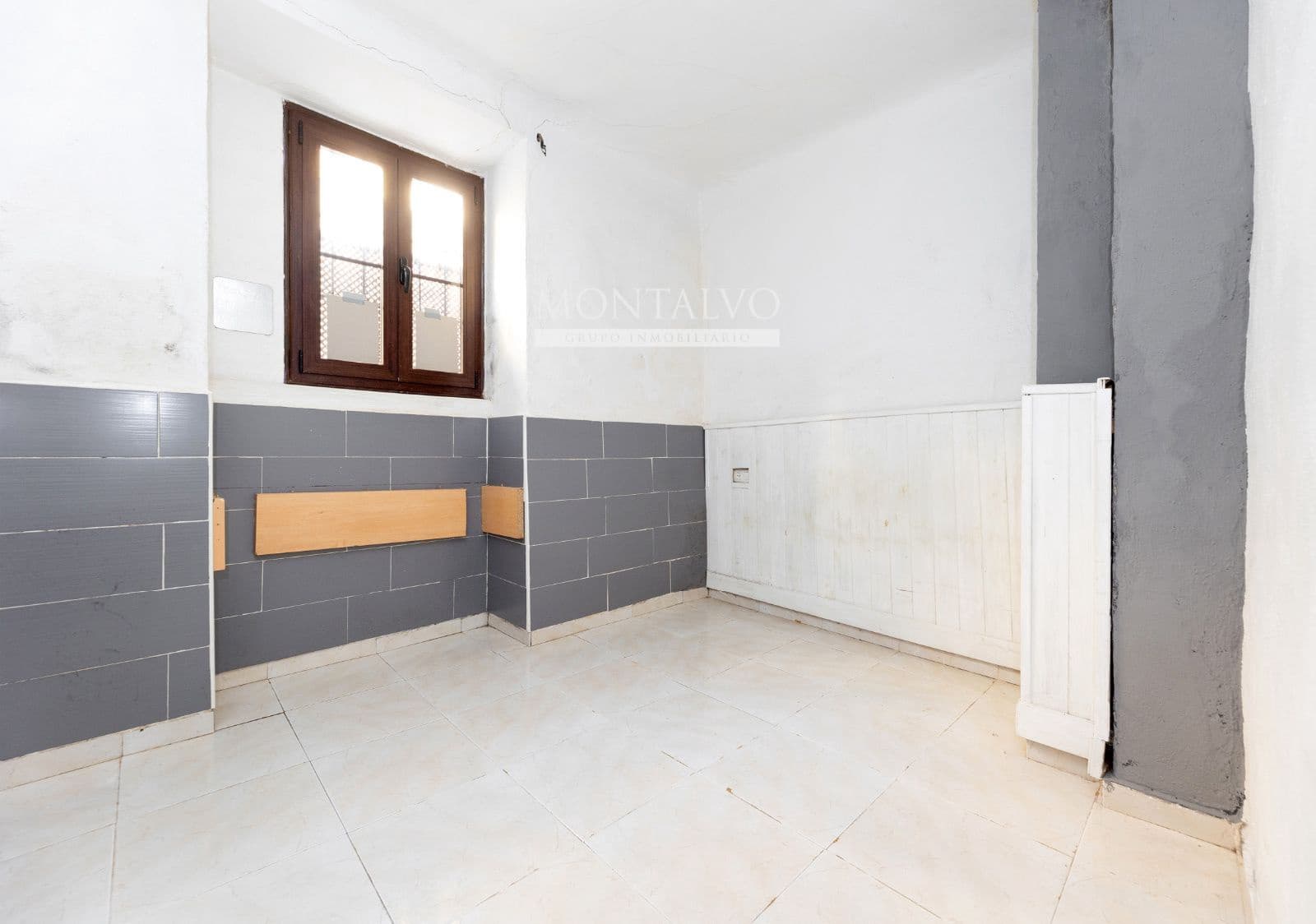 Restaurant/Bar til salg i Granada by - € 790.000 (Ref: 10029622)