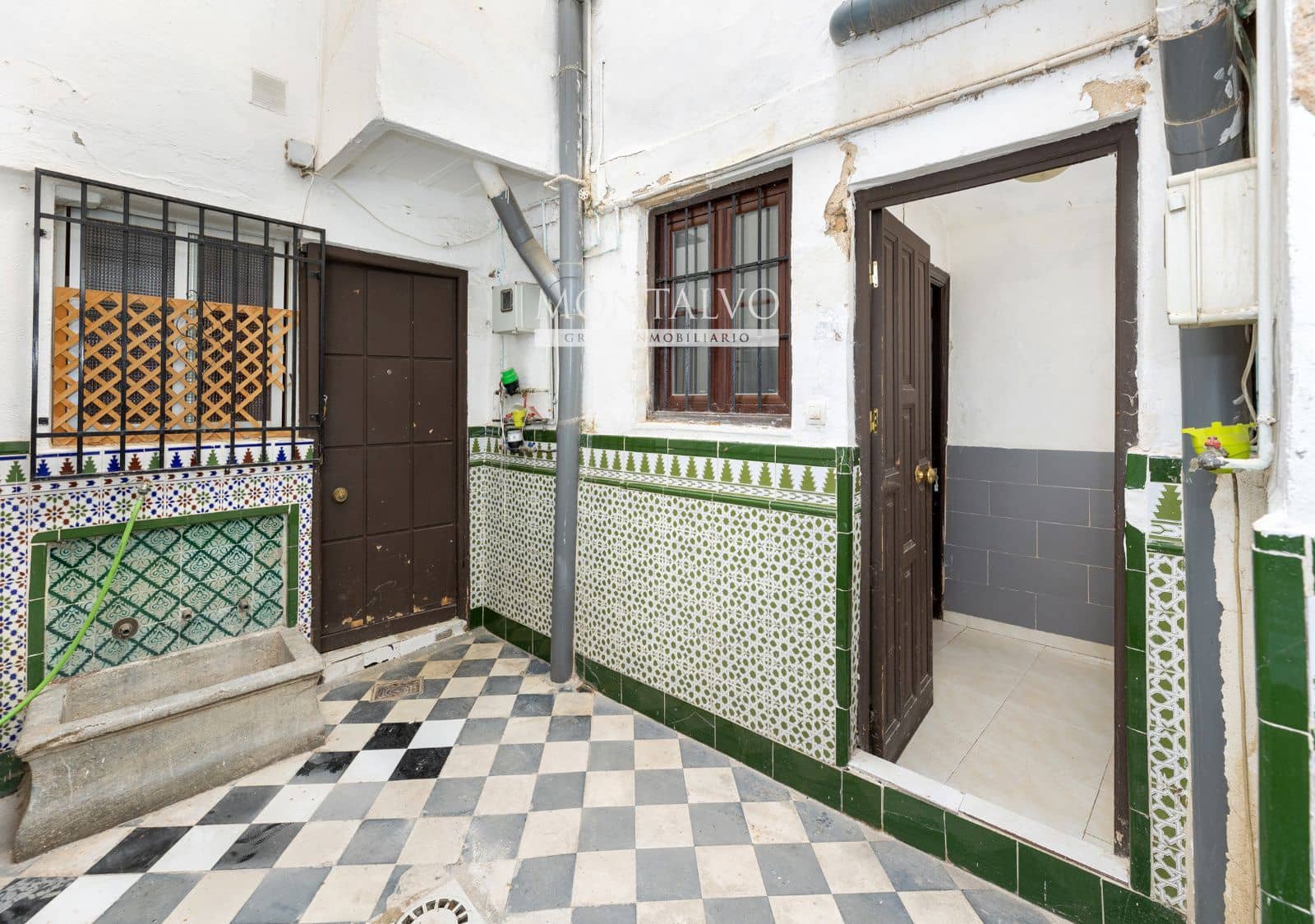 Restaurant/Bar til salg i Granada by - € 790.000 (Ref: 10029622)