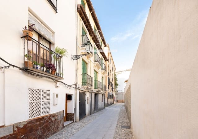 Restaurant/Bar til salg i San Matías - Realejo, Granada by - € 790.000 (Ref: 10029622)