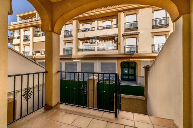 3 slaapkamer Huis te huur in Atarfe - € 730 (Ref: 10032436)
