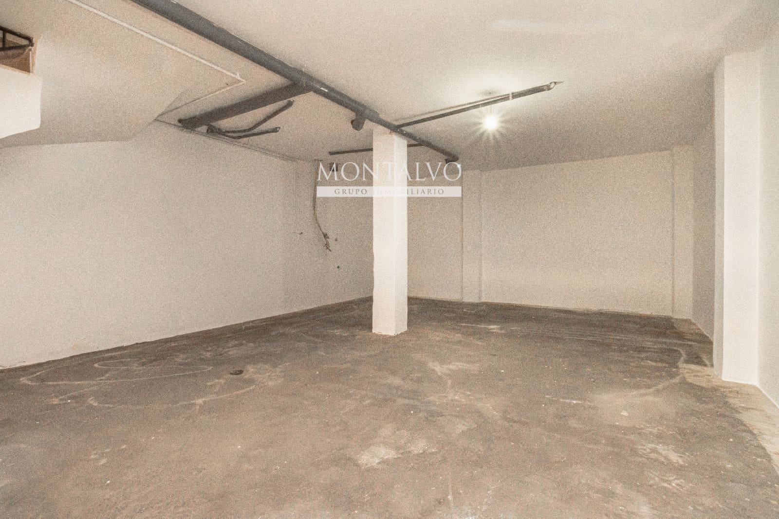 3 slaapkamer Huis te huur in Atarfe met garage - € 730 (Ref: 10032436)
