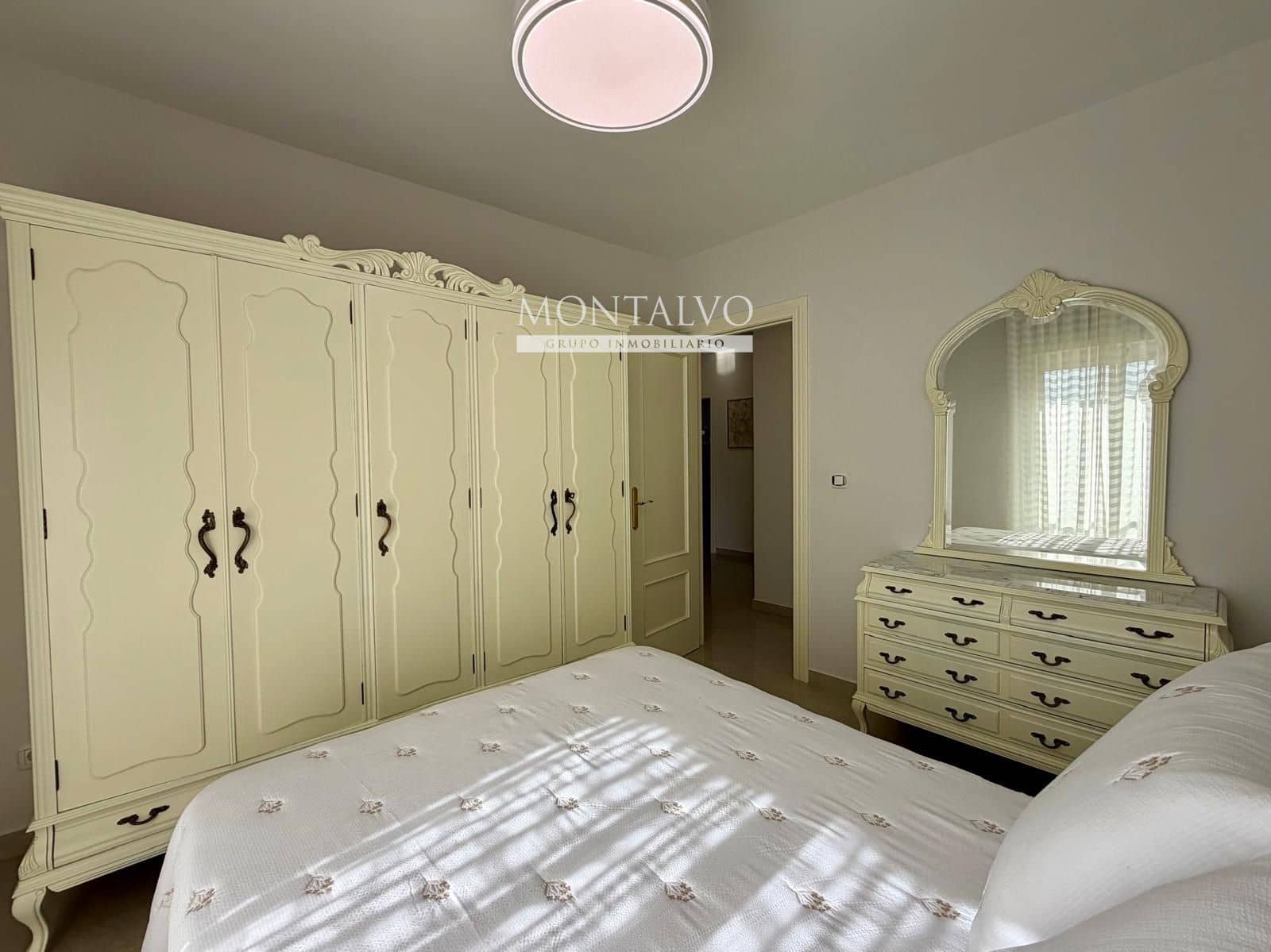 3 soveværelse Lejlighed til leje i Atarfe med garage - € 750 (Ref: 10060781)