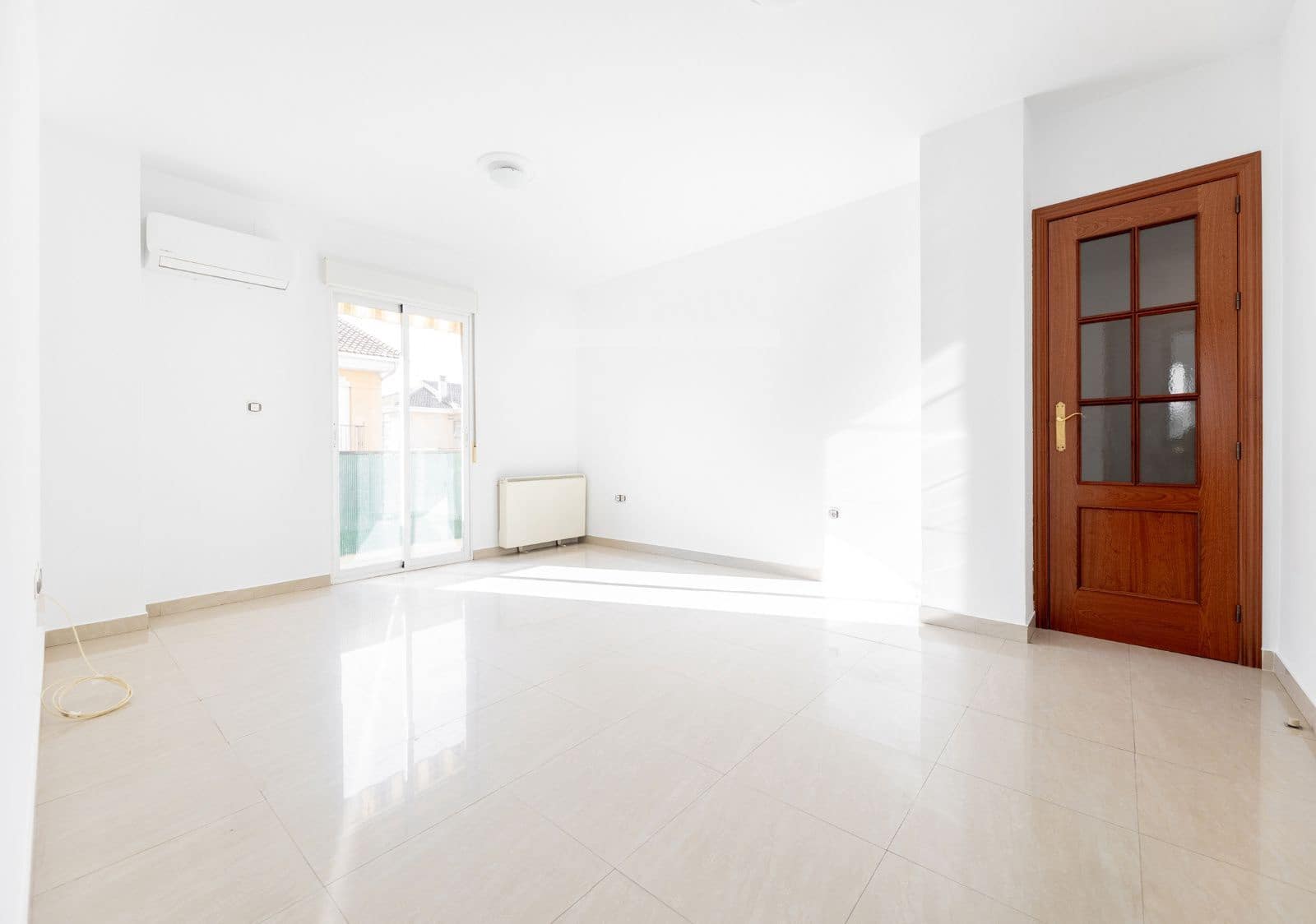 3 Zimmer Wohnung zu vermieten in Atarfe mit Garage - 700 € (Ref: 10135239)
