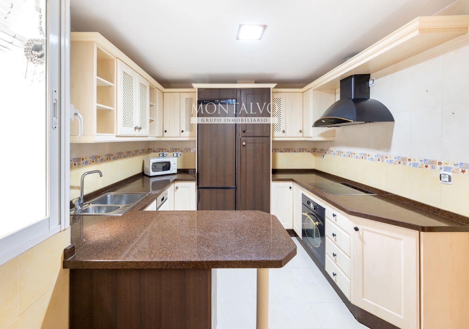 3 Zimmer Wohnung zu vermieten in Atarfe mit Garage - 700 € (Ref: 10135239)