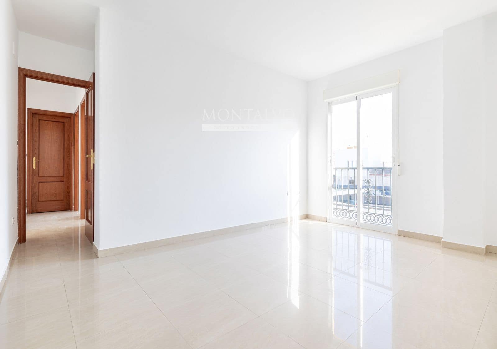3 Zimmer Wohnung zu vermieten in Atarfe mit Garage - 700 € (Ref: 10135239)