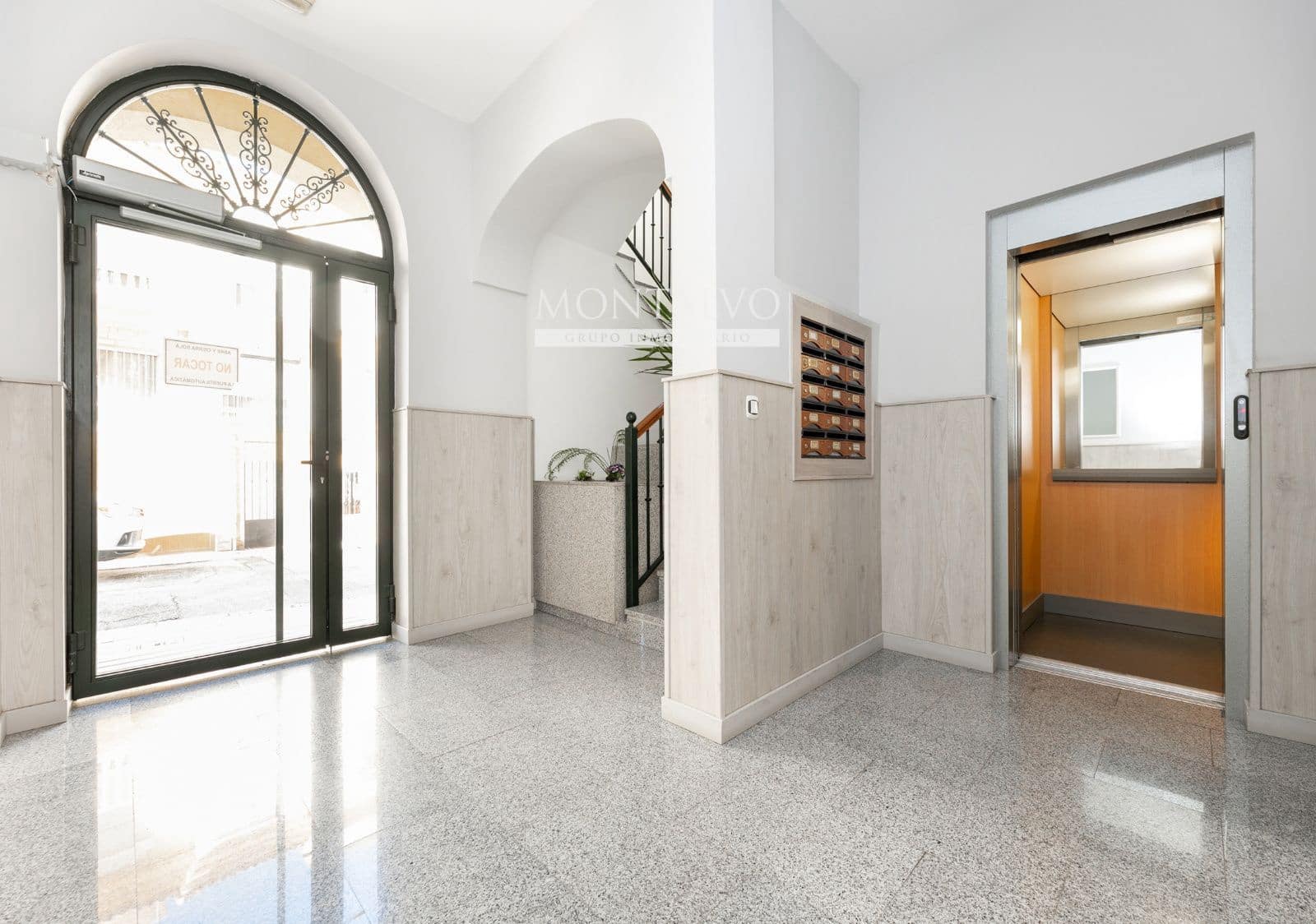 3 Zimmer Wohnung zu vermieten in Atarfe mit Garage - 700 € (Ref: 10135239)