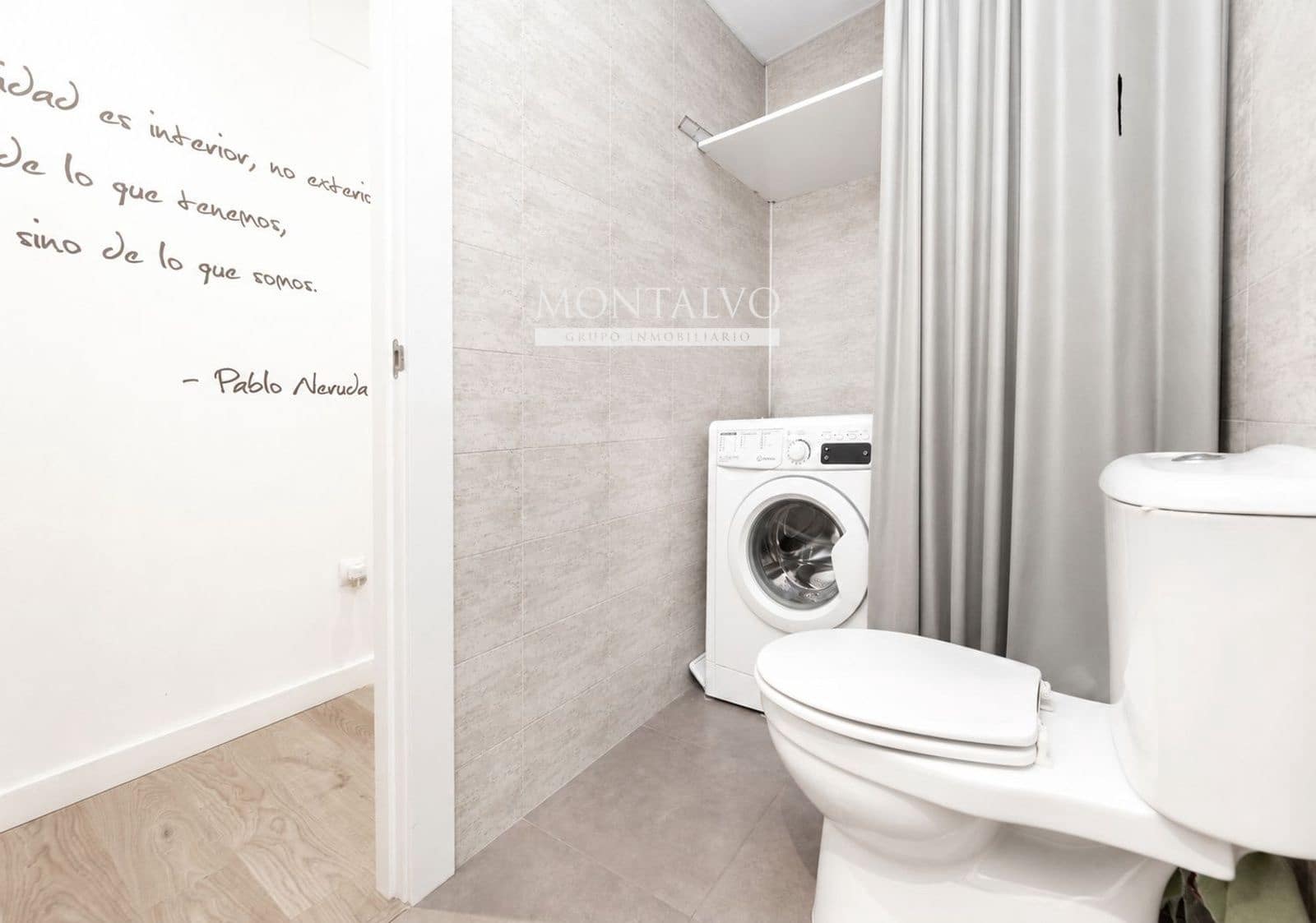 3 bedroom Flat for sale in Granada city with garage - € 157,000 (Ref: 10153996)