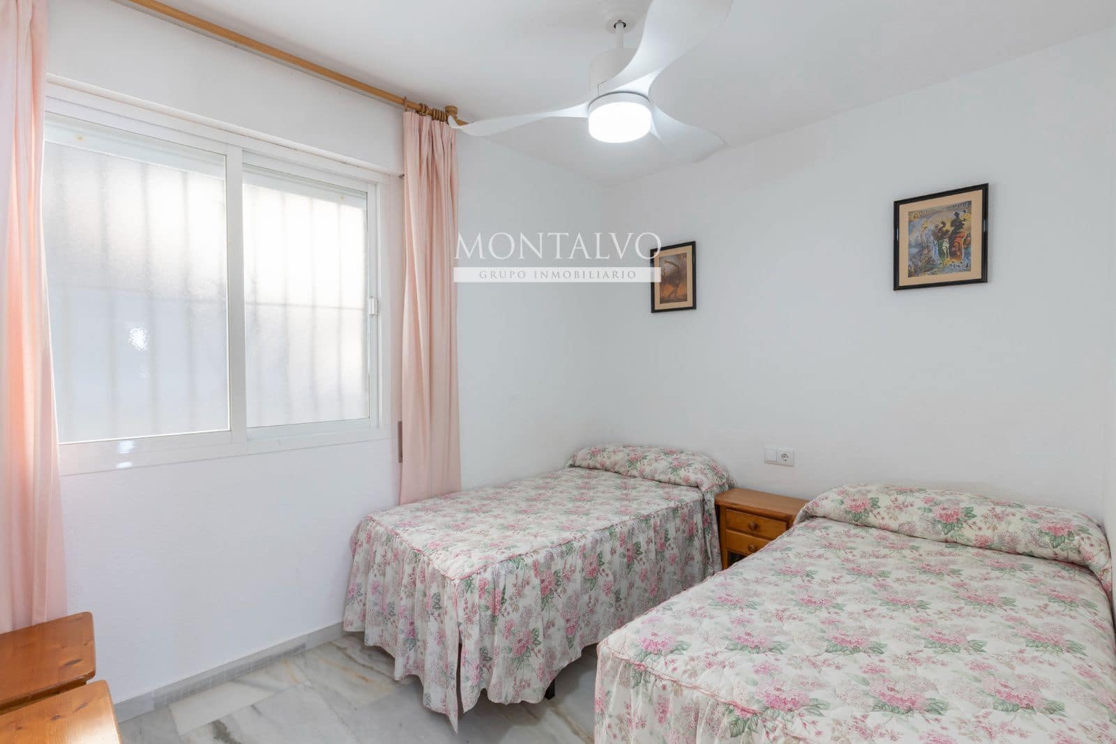 3 bedroom Flat for sale in Almunecar with pool garage - € 439,000 (Ref: 10160175)