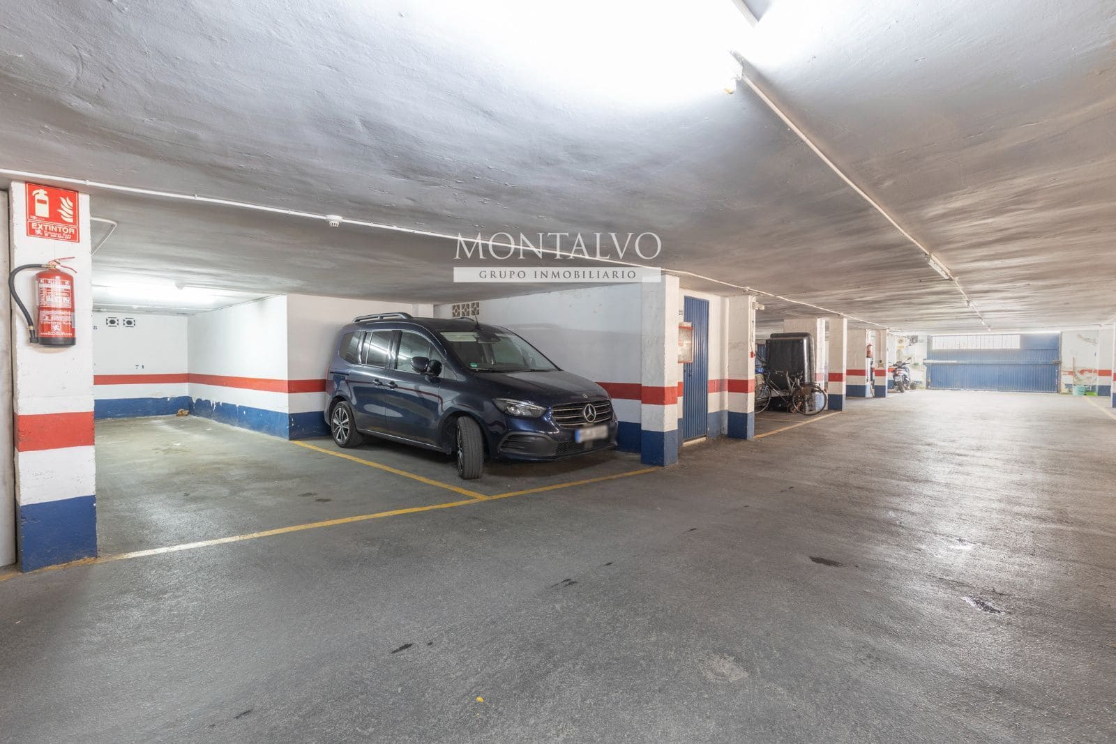 3 bedroom Flat for sale in Almunecar with pool garage - € 439,000 (Ref: 10160175)