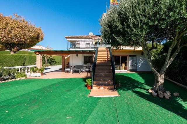 5 soveværelse Villa til salg i Las Gabias med swimmingpool garage - € 299.900 (Ref: 9398806)