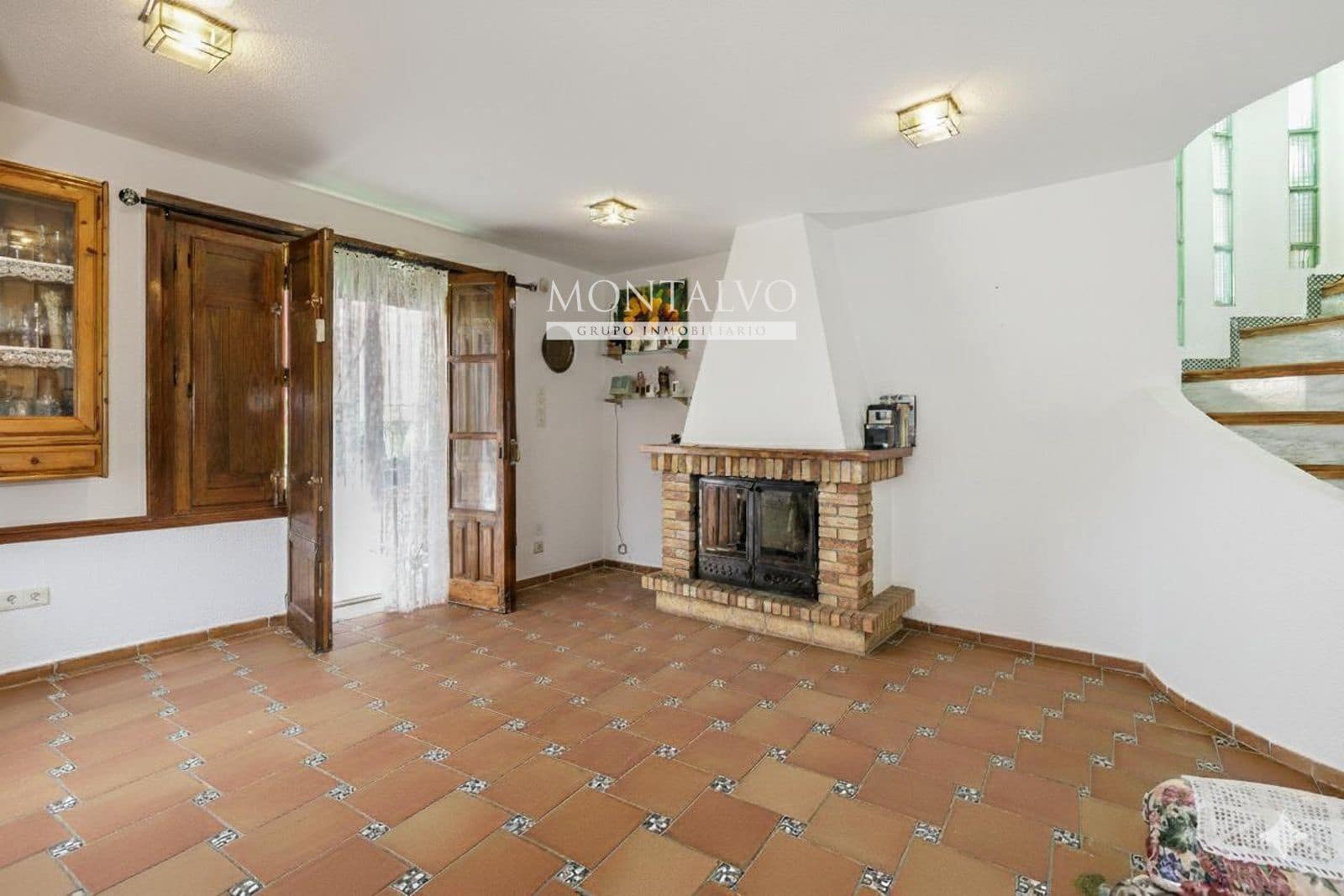 5 makuuhuone Huvila myytävänä paikassa Las Gabias mukana uima-altaan 
autotalli - 299 900 € (Ref: 9398806)