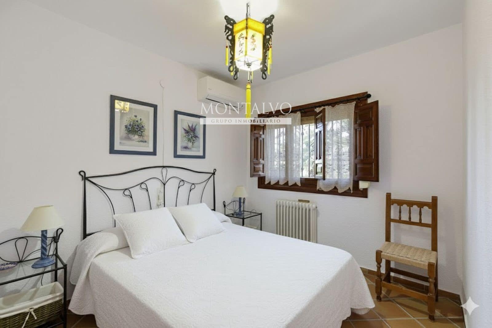 5 makuuhuone Huvila myytävänä paikassa Las Gabias mukana uima-altaan 
autotalli - 299 900 € (Ref: 9398806)