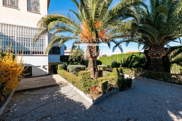 5 soveværelse Villa til salg i Las Gabias med swimmingpool garage - € 299.900 (Ref: 9398806)