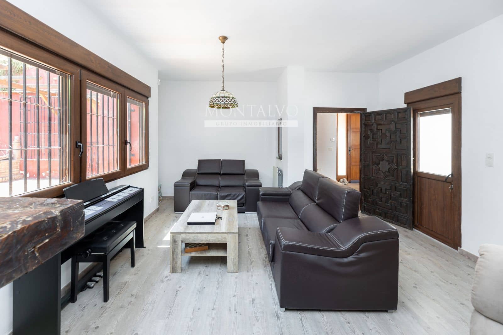 6 soveværelse Villa til salg i Las Gabias med swimmingpool garage - € 650.000 (Ref: 9398808)