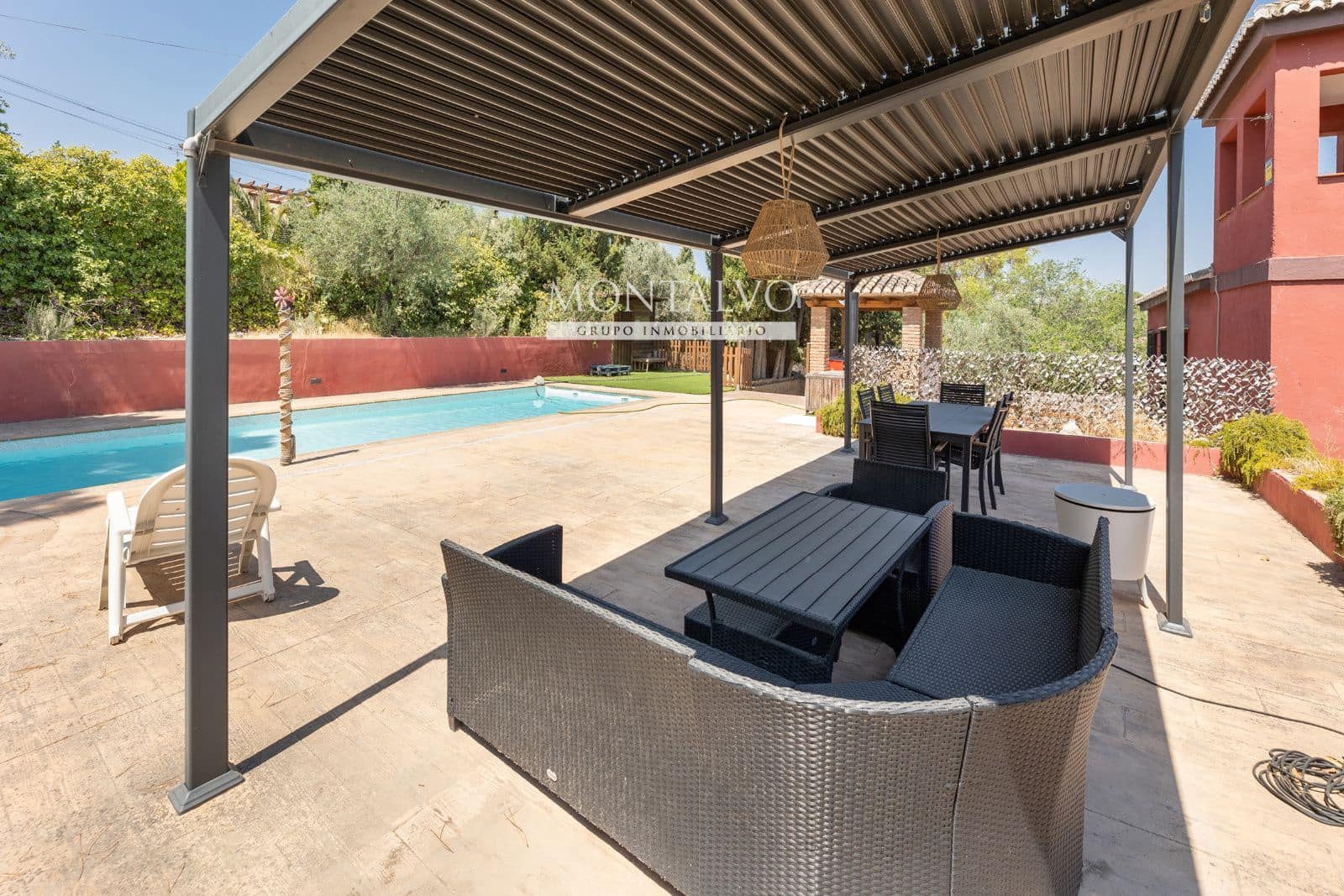 6 soveværelse Villa til salg i Las Gabias med swimmingpool garage - € 650.000 (Ref: 9398808)